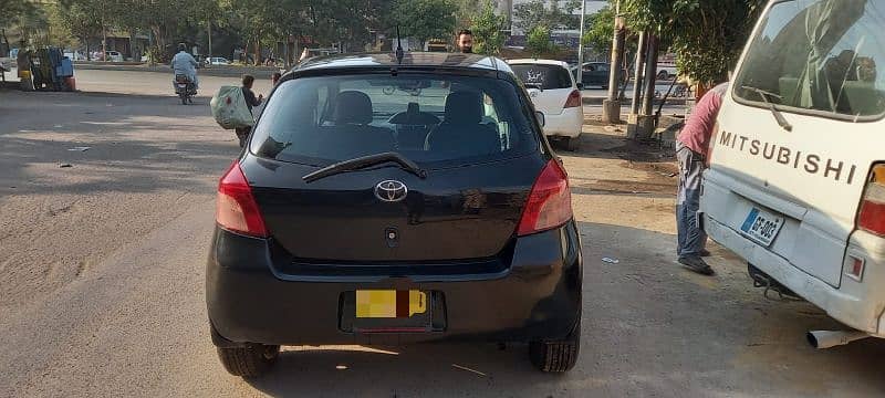 Toyota Vitz 1.0 2005 1