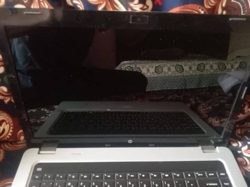 hp g2 notebook 8gb ram i3 1st generation 128gb ssd 3