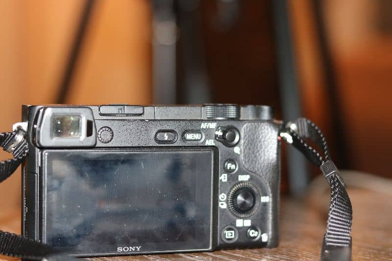 Sony Alpha 6300 LCD Not working 7