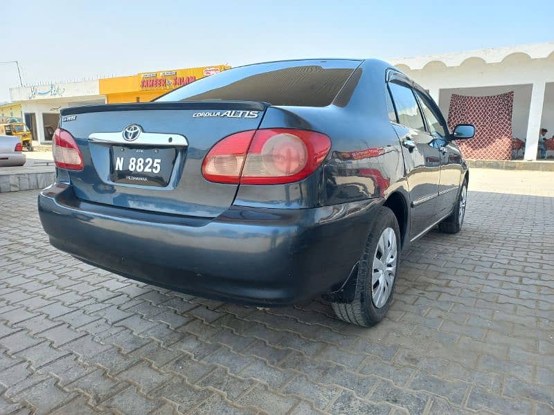 toyota corolla se saloon 2004 2