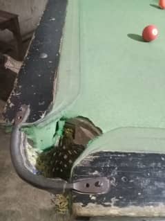 snooker table