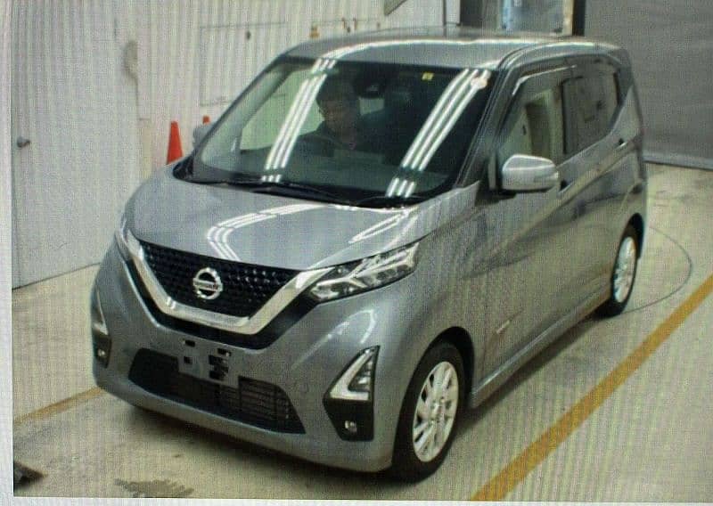 Nissan Dayz Highway Star 2021 0