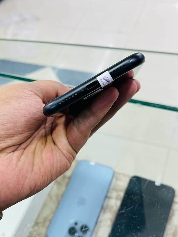 iPhone XR 64gb jv nonpta 4