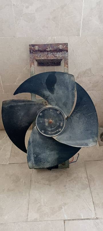 2 ton AC outer fan with stand turbo speed for multiple usage 8/10 2