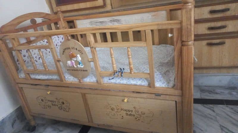 double bed cot 0