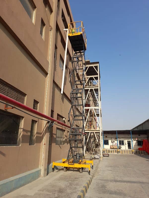 Scissor Lift Machine Available For Rent Daily & Monthly Basis 1