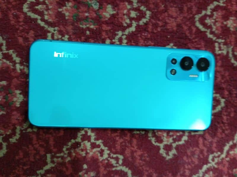 Infinix hot 12 6+5 128 10/10 condition 0