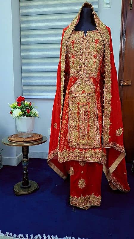 bridal dress for sale 0