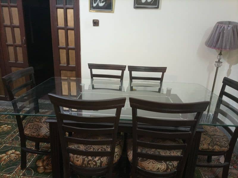 dining table 6 seeter 3