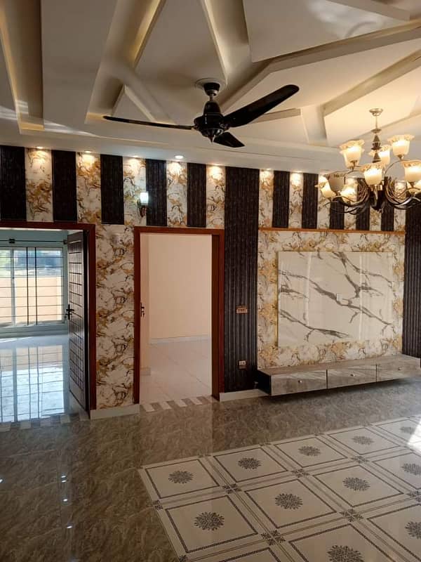 10 Marla brand new designer ground portion for rent Brand New Bahria town Rawalpindi phase 8 2