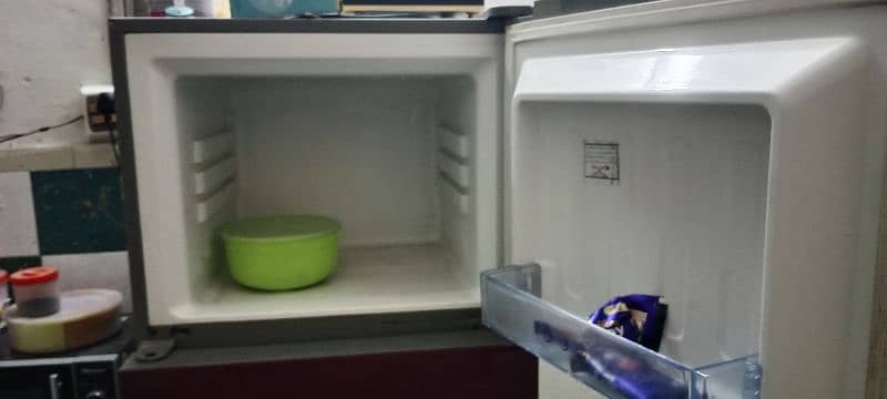 Hair Fridge for sale Good condition 2