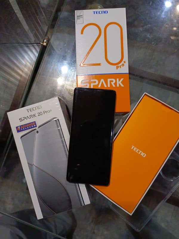 Tecno spark 20 pro plus 8+8/256Gb 1