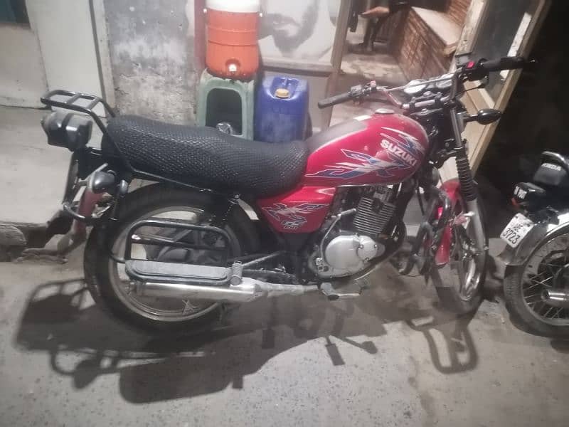 suzuki gs150 condition 10 by 10 argant sale 0