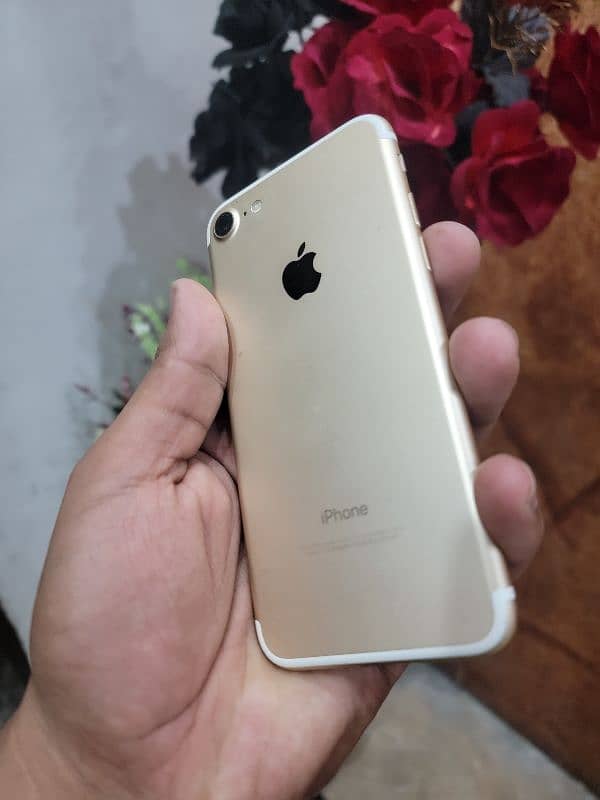 iphone 7 128gb brand new 0