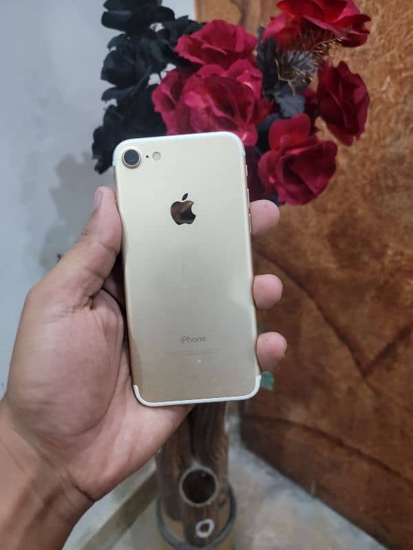 iphone 7 128gb brand new 1