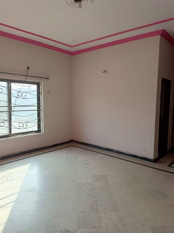 10 Marla Double Storey URGENT SALE HOUSE AVAILABLE FOR SALE 1