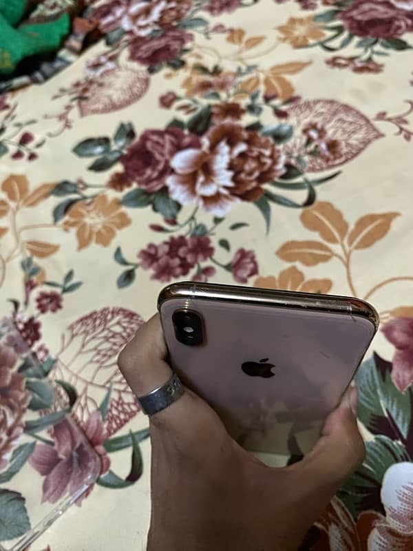 iphone xs max pta approve all ok bh 85 64 gb condition 10 by 10 2