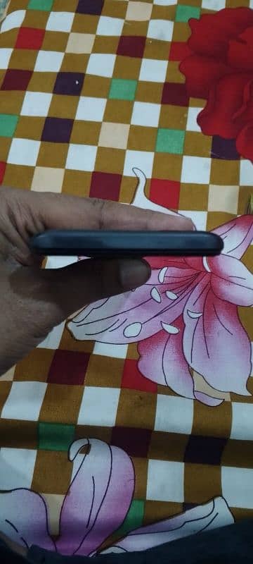 Infinix hot 10i urgent sale 6