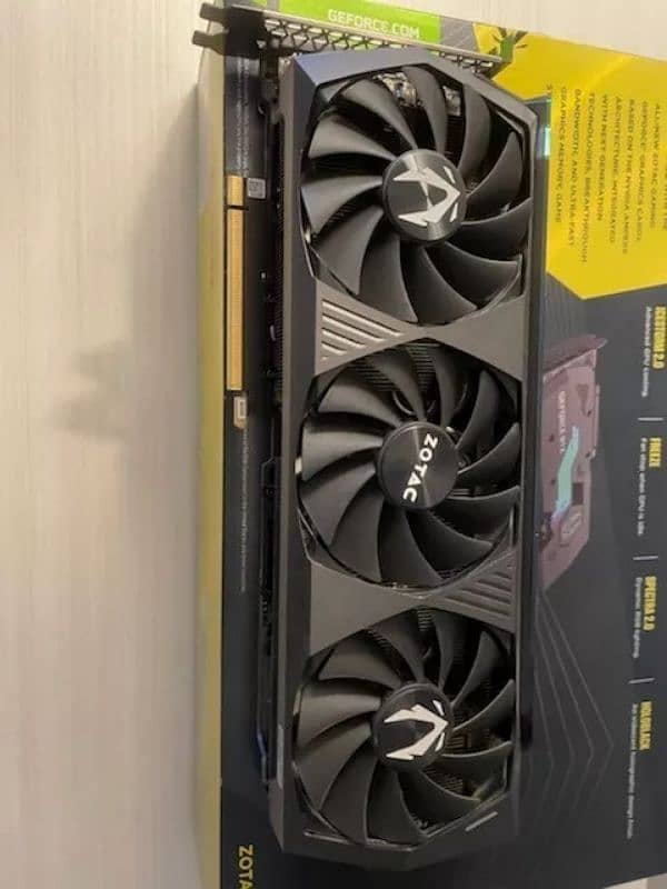 ZOTAC RTX 3080 Amp Holo EIDITION 1