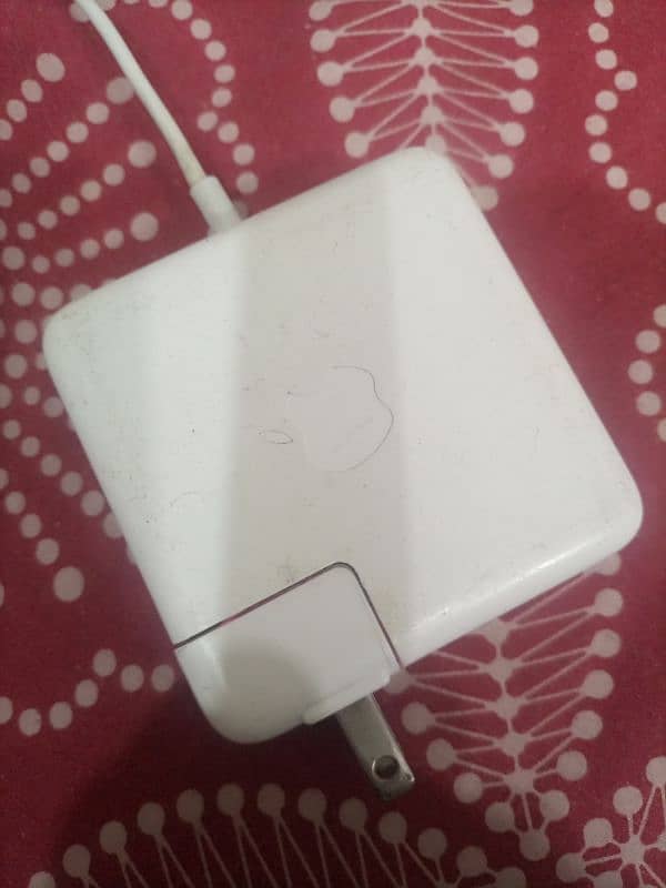 Apple original charger macbook original charger 03228048165 3