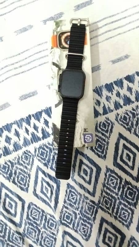 T800 ultra Smart watch 9/10 condition apple,watch,samsung,galaxy,watch 4