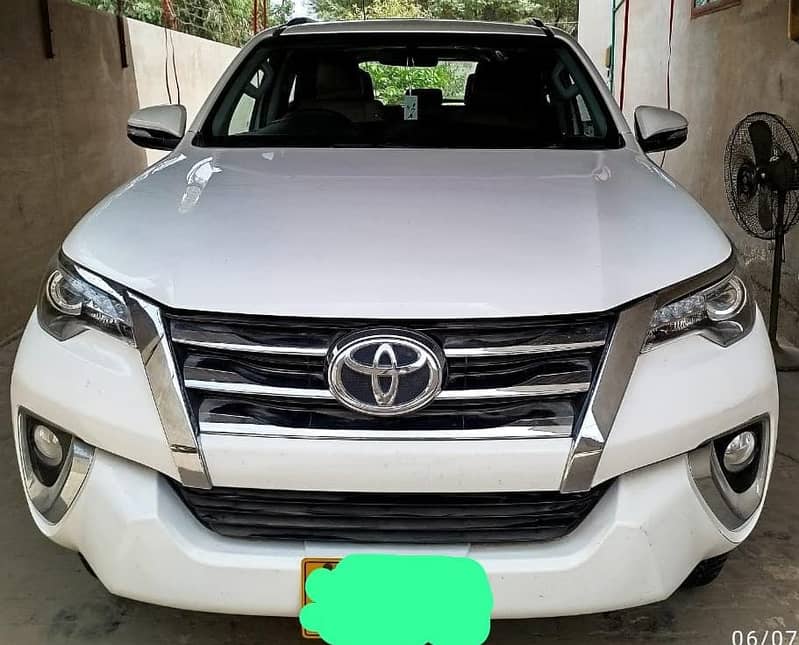 Toyota Fortuner 2.7 2017 0