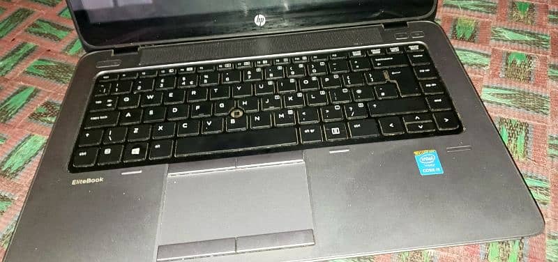 HP core i5 4gen touch pad 0