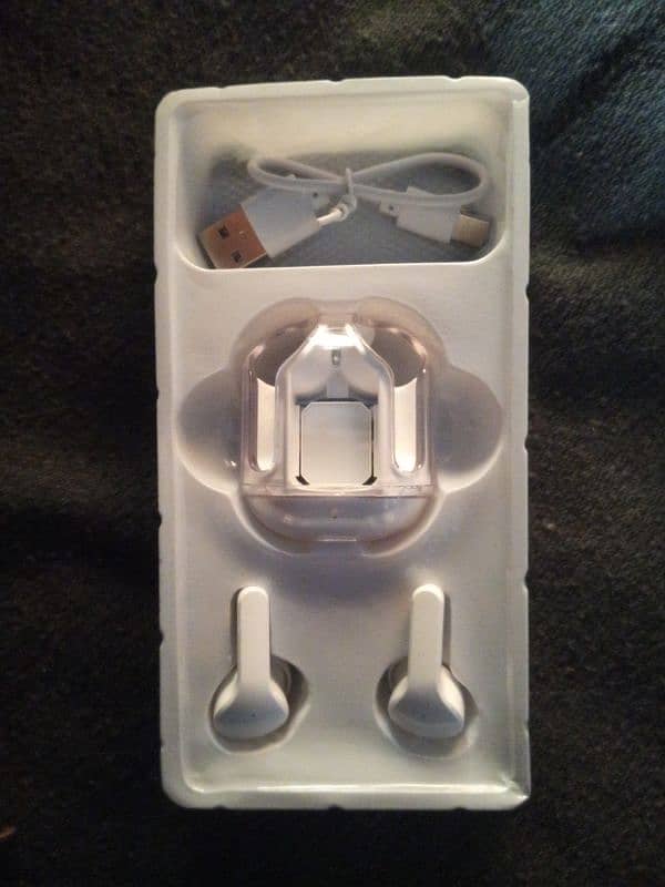 AIRPODS AIR 31 2