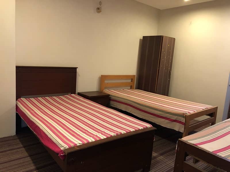 Hostel For Boys in Faisal Town. Prime Location Near Fast University 1