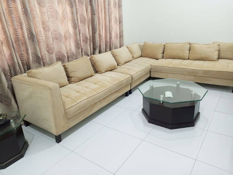 L shaped sofa set in excellent condition 0