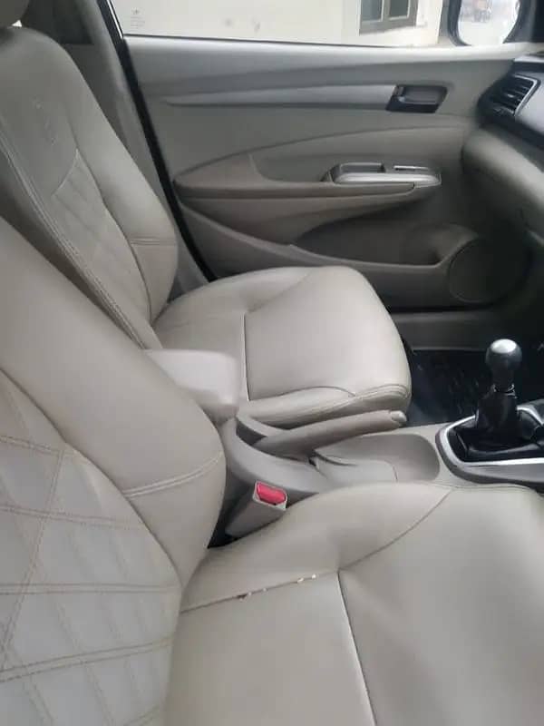 Honda City IVTEC 2016 11