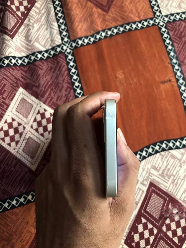 iPhone 12 dual physical 2