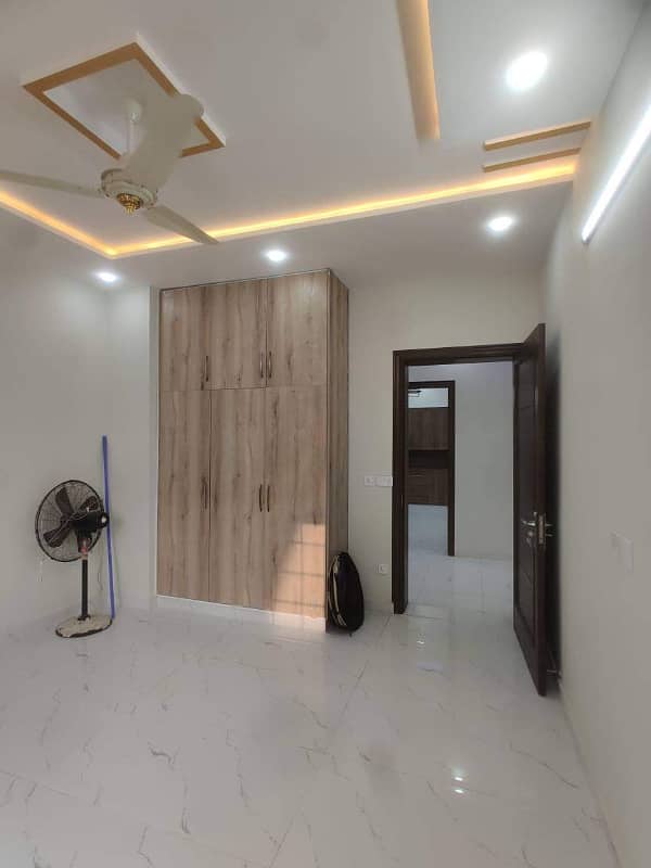 10 Marla Portion For Rent Gulberg Green Islamabad 4