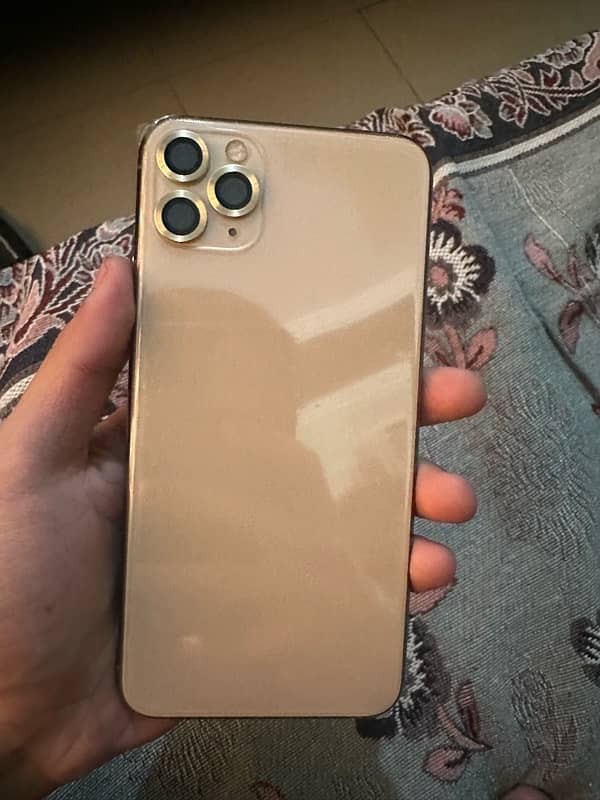 iPhone 11 pro max 4