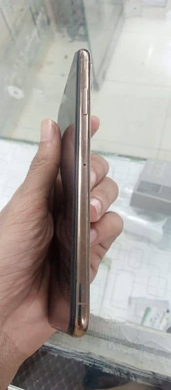 iphone xsmax 64 gb non pta 2