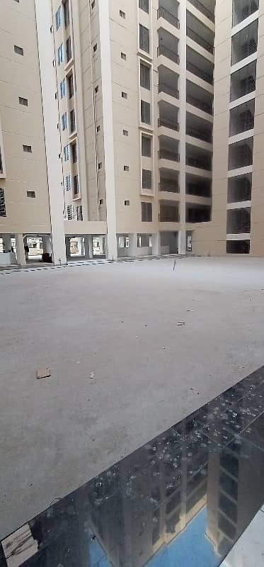 King Presidency 3 or 4 bed d. d Flat Available For Rent 8