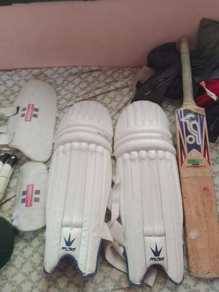 Cricket Kit Excellent Condition 2