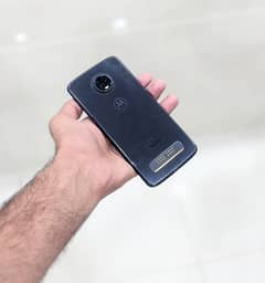 Moto Z4