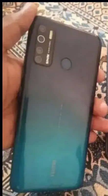 Tecno spark 5pro 0