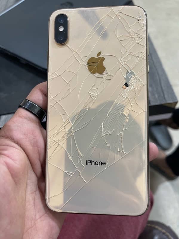 iphone xs Max back damage battery change face id issue 1