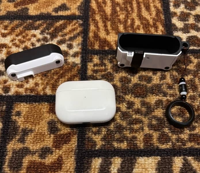 Airpods pro 2nd generation Case replacement original with cable 1