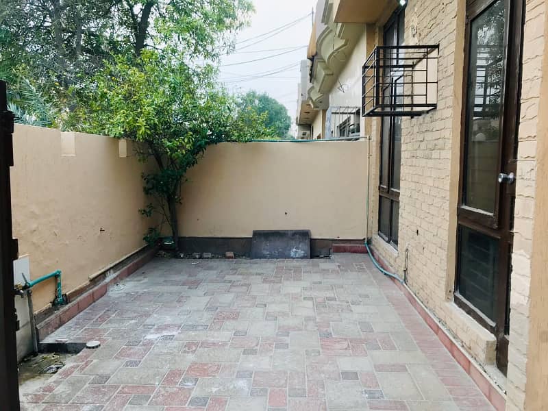 10 Marla Double Unit Beautiful House Available For Rent at Prime Location in J Block DHA Phase 1 Lahore 2