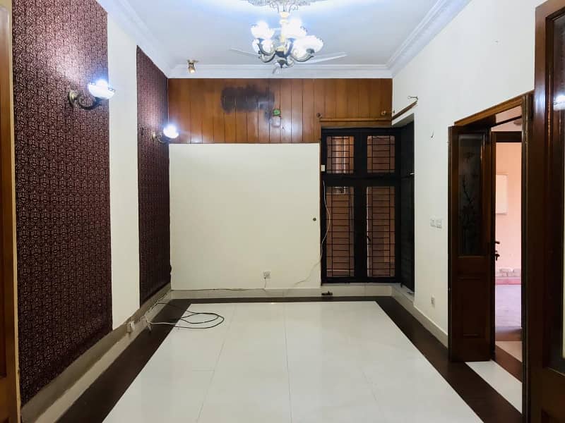 10 Marla Double Unit Beautiful House Available For Rent at Prime Location in J Block DHA Phase 1 Lahore 15