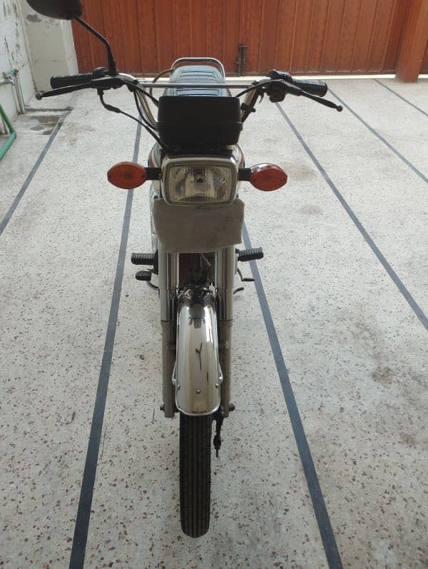 Honda 125 for Sale. 6