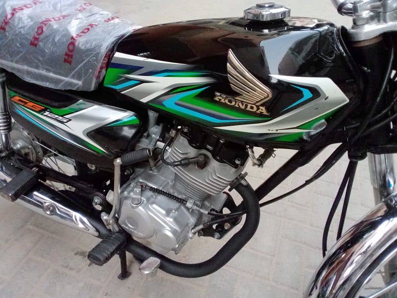 Honda CG 125 2023 Model 0305 2058079 1