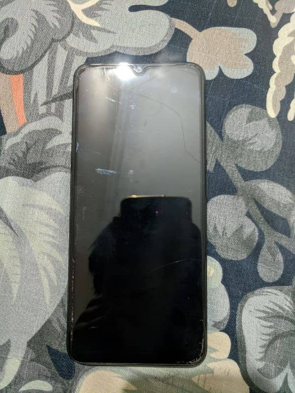 REDMI 12C 10/10 condition Price Kam ho skti hai 0