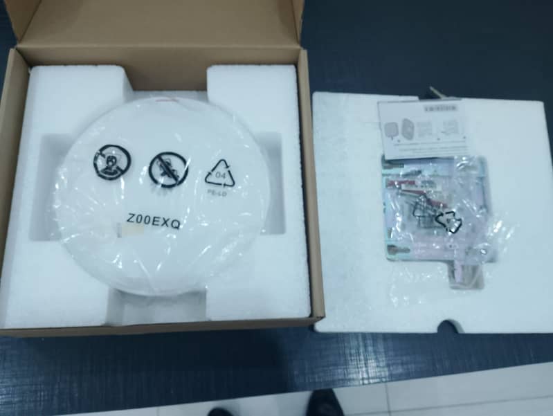 Huawei Wireless Access Points | Huawei Cloud AirEngine 5761-21 1