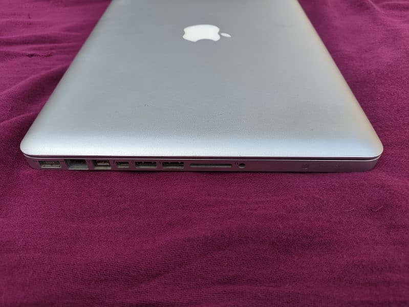 Macbook Pro core i5 8GB+1TB SSD 100% working 9