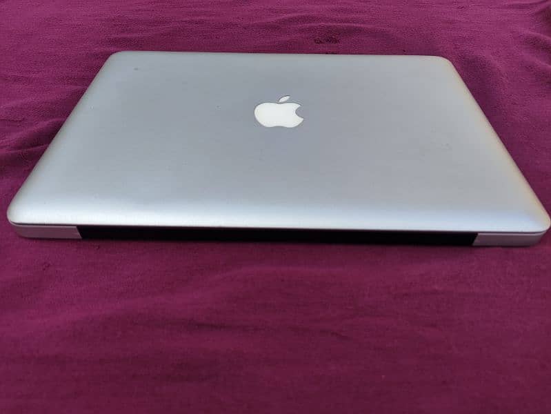 Macbook Pro core i5 8GB+1TB SSD 100% working 15