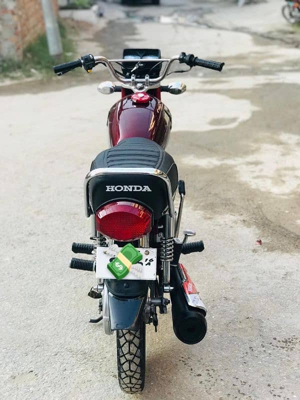 HONDA 125 4